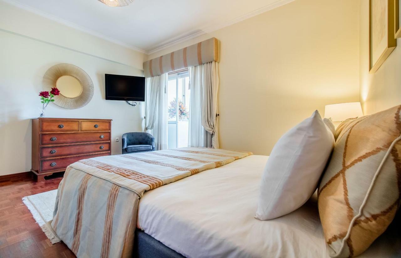Telheiras Comfortable Stay Lisbon Exterior photo